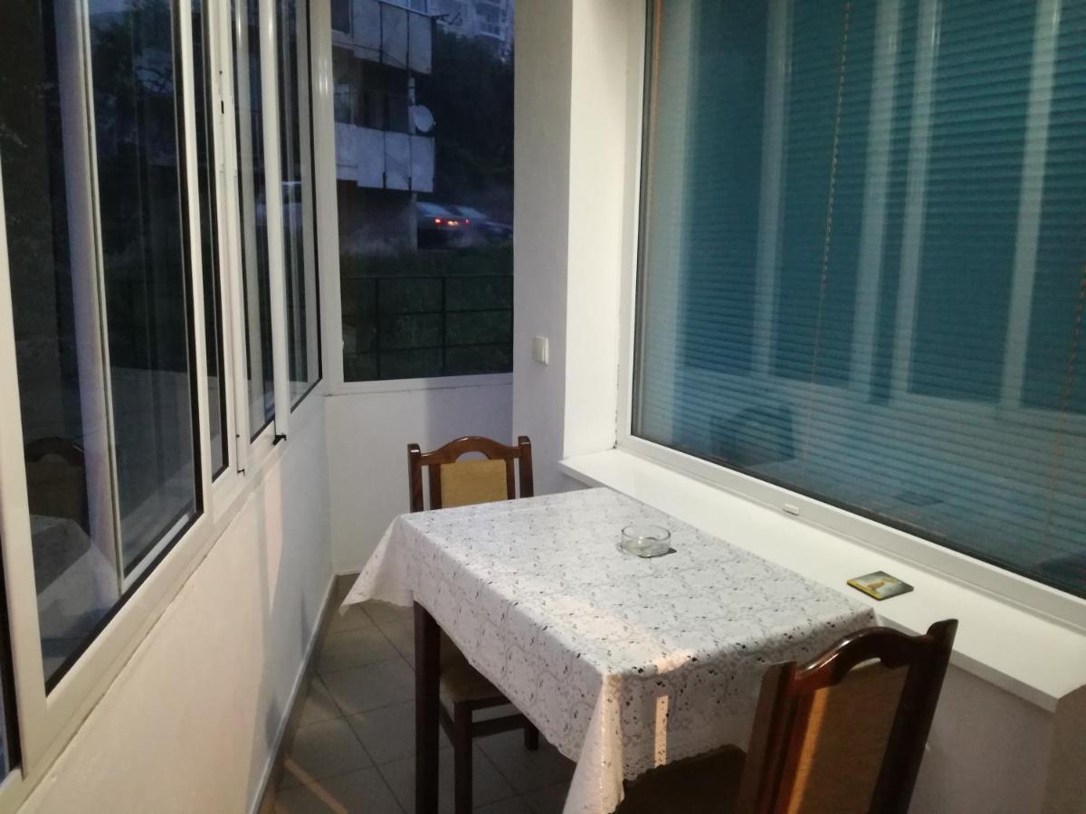 Апартамент За Гости Георгиеви Veliko Tărnovo Esterno foto